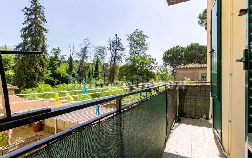 Quadrilocale ottimo stato, primo piano, Ravacciano, Siena — foto 11 di 29