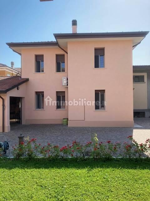 Quadrilocale via Silvio Pellico, Belfiore, Mantova — foto 13 di 23