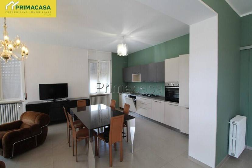 Trilocale viale roma 32, Centro, Fumane — foto 2 di 12