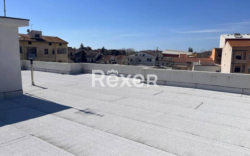 Trilocale via Calabria, 5, Centro, Oristano — foto 7 di 21