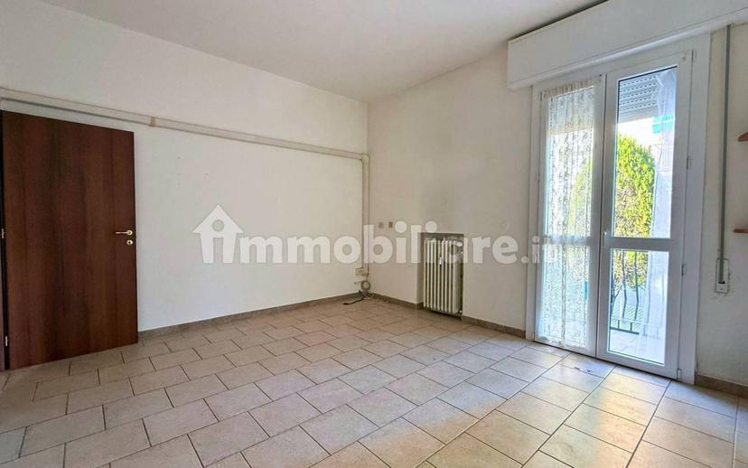 Quadrilocale ottimo stato, primo piano, Rosta Nuova, Reggio Emilia — foto 25 di 30