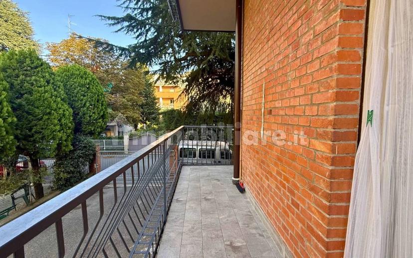 Quadrilocale ottimo stato, primo piano, Rosta Nuova, Reggio Emilia — foto 16 di 30