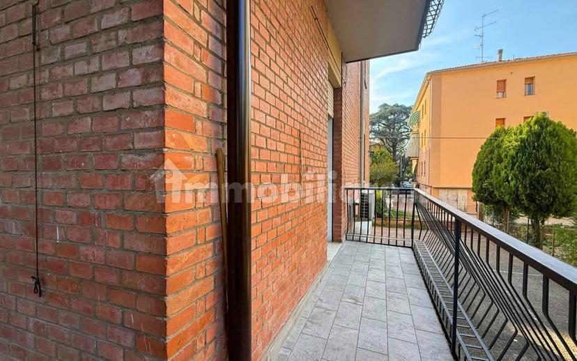 Quadrilocale ottimo stato, primo piano, Rosta Nuova, Reggio Emilia — foto 28 di 30