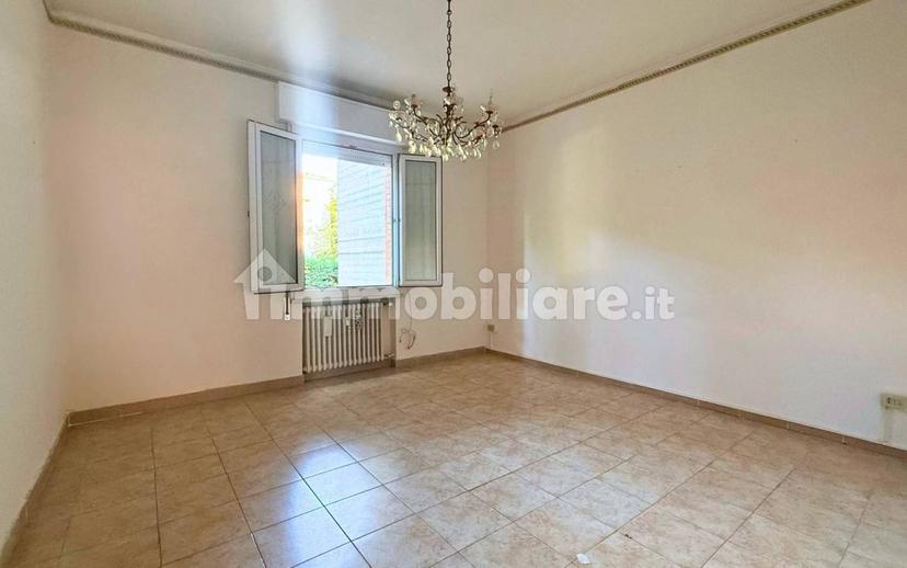 Quadrilocale ottimo stato, primo piano, Rosta Nuova, Reggio Emilia — foto 23 di 30