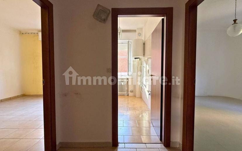 Quadrilocale ottimo stato, primo piano, Rosta Nuova, Reggio Emilia — foto 24 di 30