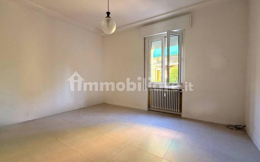 Quadrilocale ottimo stato, primo piano, Rosta Nuova, Reggio Emilia — foto 19 di 30