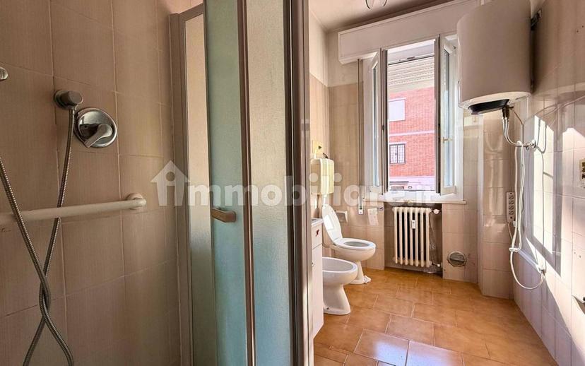 Quadrilocale ottimo stato, primo piano, Rosta Nuova, Reggio Emilia — foto 3 di 30