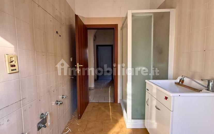 Quadrilocale ottimo stato, primo piano, Rosta Nuova, Reggio Emilia