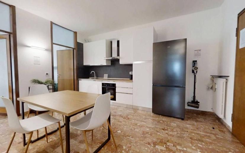 Stanza in affitto in appartamento via Francesco Scipione Fapanni 37, Venezia — foto 2 di 9