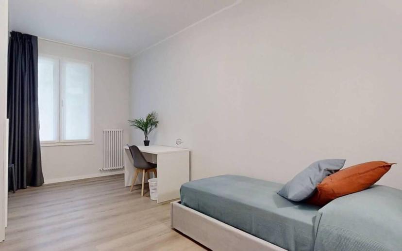 Stanza in affitto in appartamento Mestre, Venezia — foto 10 di 10