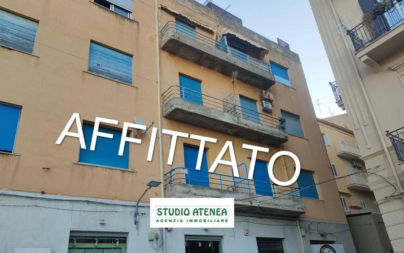 Trilocale piazza Camillo Benso di Cavour, Via Imera, V. della Vittoria, Via Dante A., Agrigento — foto 2 di 2
