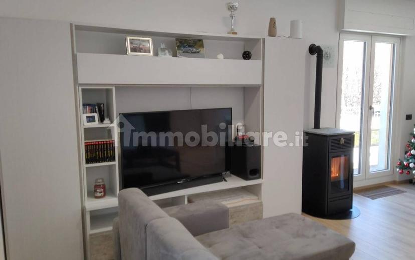 Trilocale via G. Marcora, Centro, Morbegno — foto 9 di 16