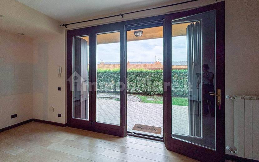 Trilocale via San Michele, Varano Borghi — foto 3 di 36