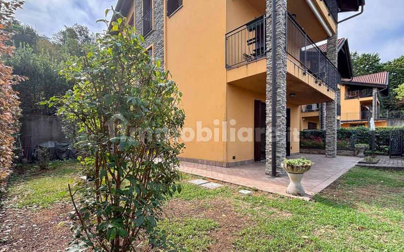 Trilocale via San Michele, Varano Borghi — foto 8 di 36