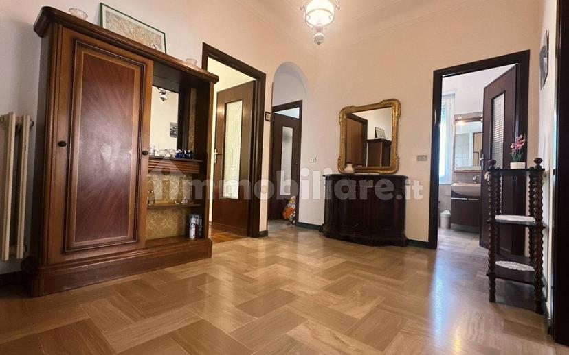 Quadrilocale corso Felice Cavallotti 21, Ospedale, Sanremo — foto 4 di 30