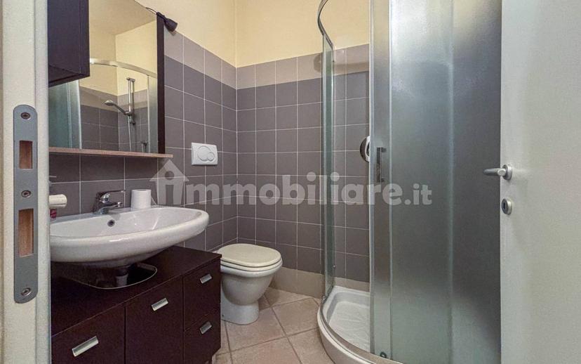 Trilocale via San Michele, Varano Borghi — foto 21 di 36