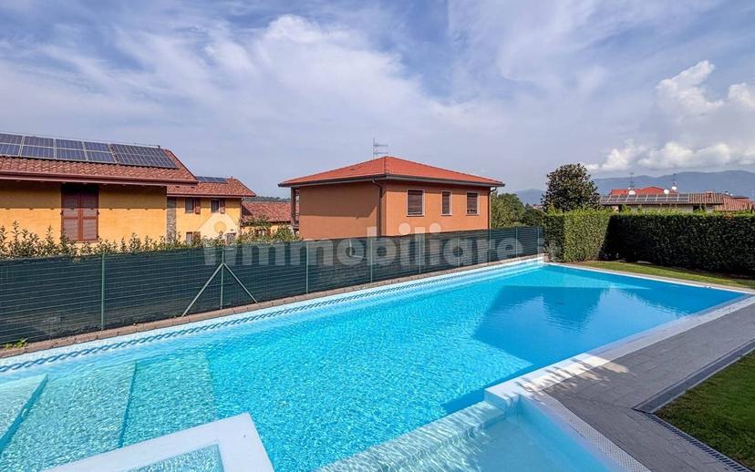 Trilocale via San Michele, Varano Borghi — foto 27 di 36