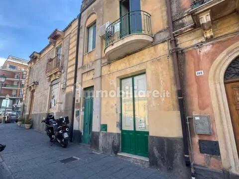 Villa unifamiliare via Roma, 186, Centro, Belpasso — foto 9 di 25