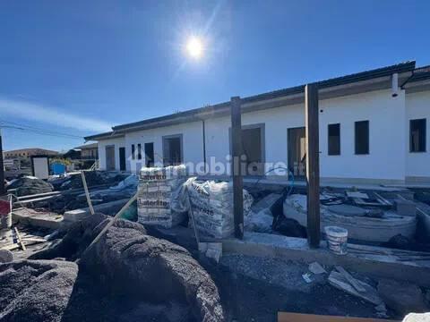 Villa unifamiliare, nuova, 130 m², Trecastagni