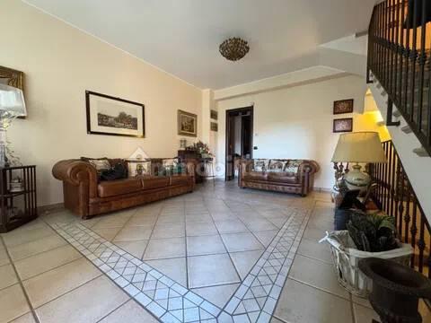 Villa unifamiliare, buono stato, 180 m², Aci Catena — foto 47 di 47