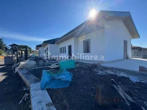 Villa unifamiliare, nuova, 130 m², Trecastagni — foto 7 di 14