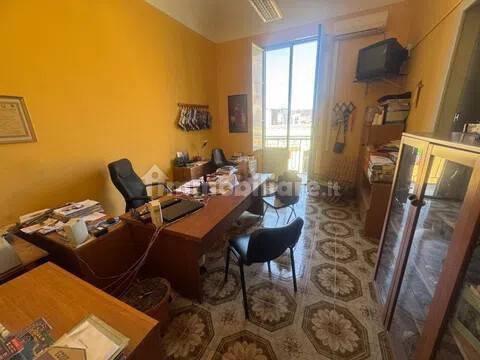 Villa unifamiliare via Roma, 186, Centro, Belpasso — foto 10 di 22