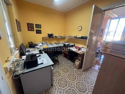 Villa unifamiliare via Roma, 186, Centro, Belpasso — foto 2 di 22