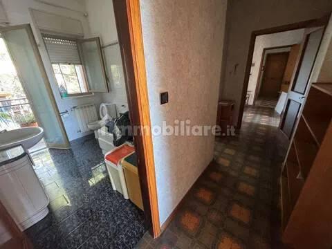 Appartamento da ristrutturare, secondo piano, Centro, Gravina di Catania — foto 10 di 20