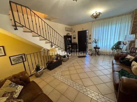 Villa unifamiliare, buono stato, 180 m², Aci Catena — foto 45 di 47