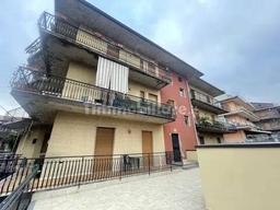 Bilocale buono stato, terzo piano, Centro, Aci Sant'Antonio