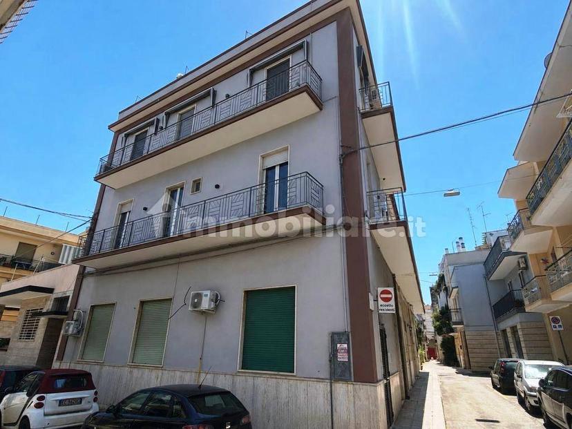Trilocale via Regina 57, Centro, Noicattaro — foto 8 di 13