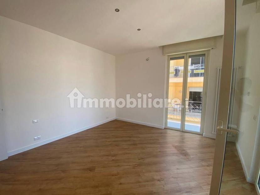 Trilocale via Regina 57, Centro, Noicattaro — foto 9 di 13