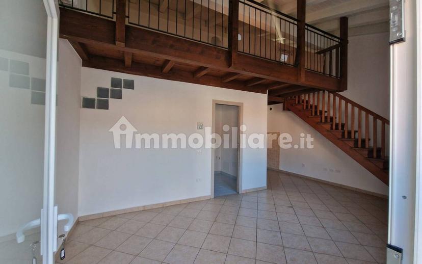 Monolocale ottimo stato, su più livelli, Centro, Sanguinetto — foto 6 di 19