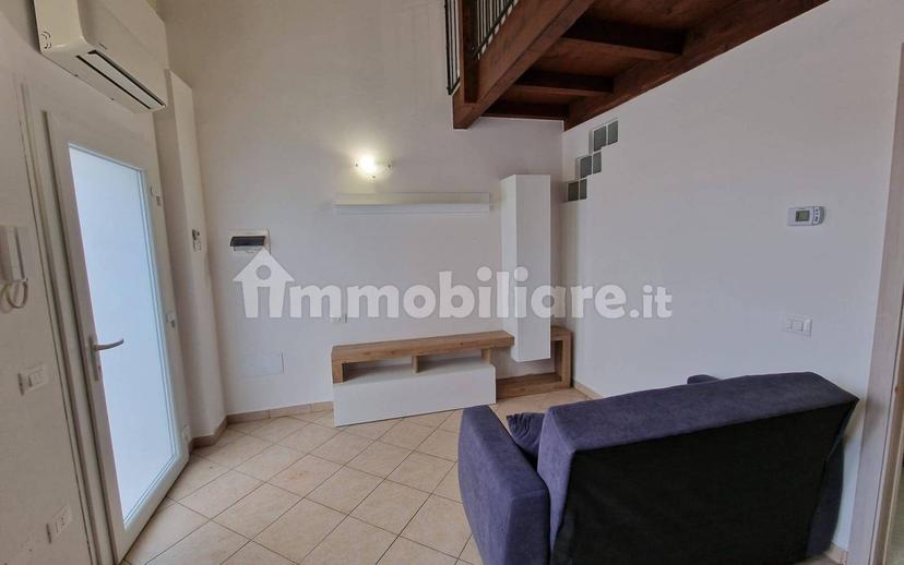 Monolocale ottimo stato, su più livelli, Centro, Sanguinetto — foto 13 di 19