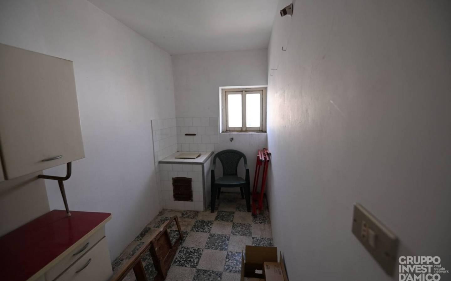 Appartamento via Trieste, Centro, Cisternino