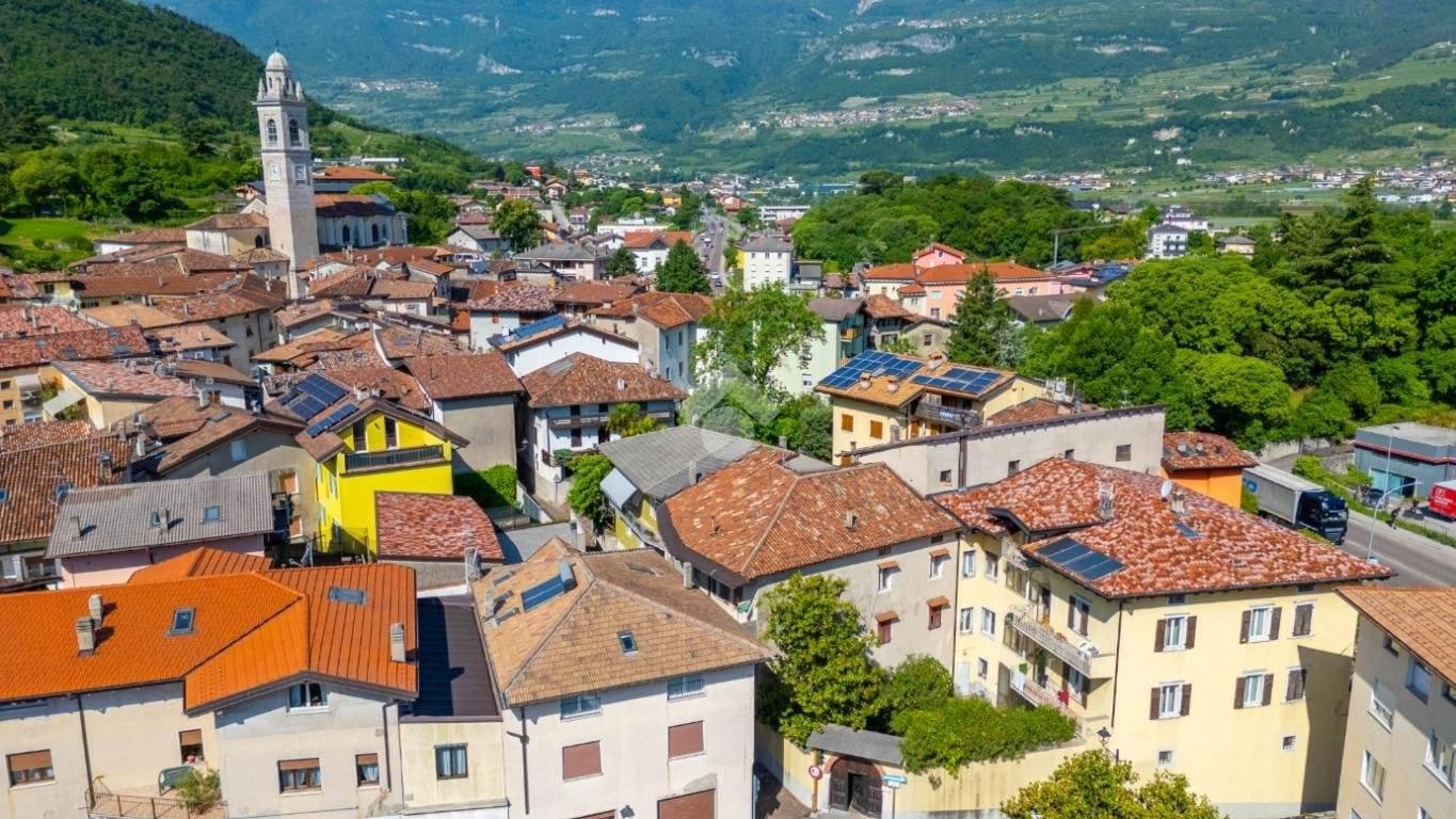Trilocale via Raffaelli 25, Volano