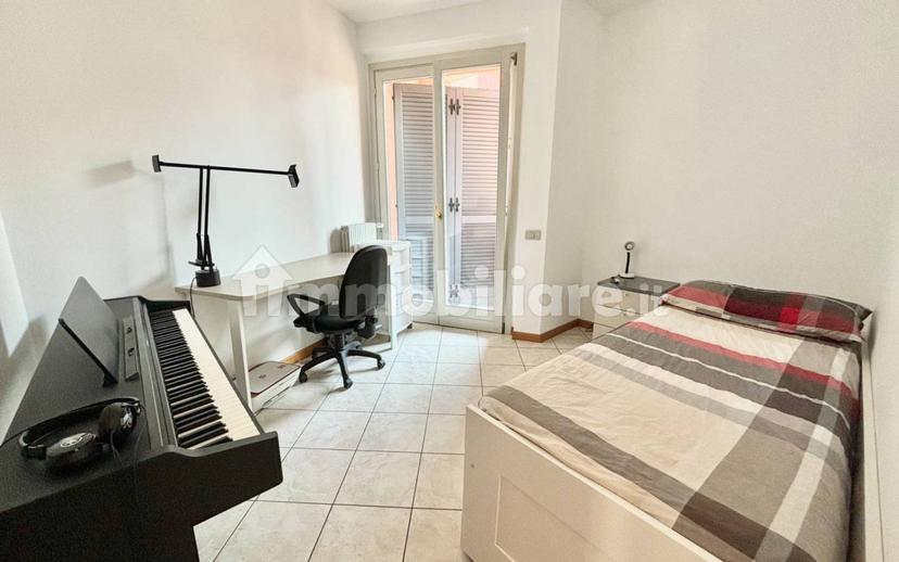Trilocale via Giosuè Carducci, Centro, Albino — foto 7 di 11