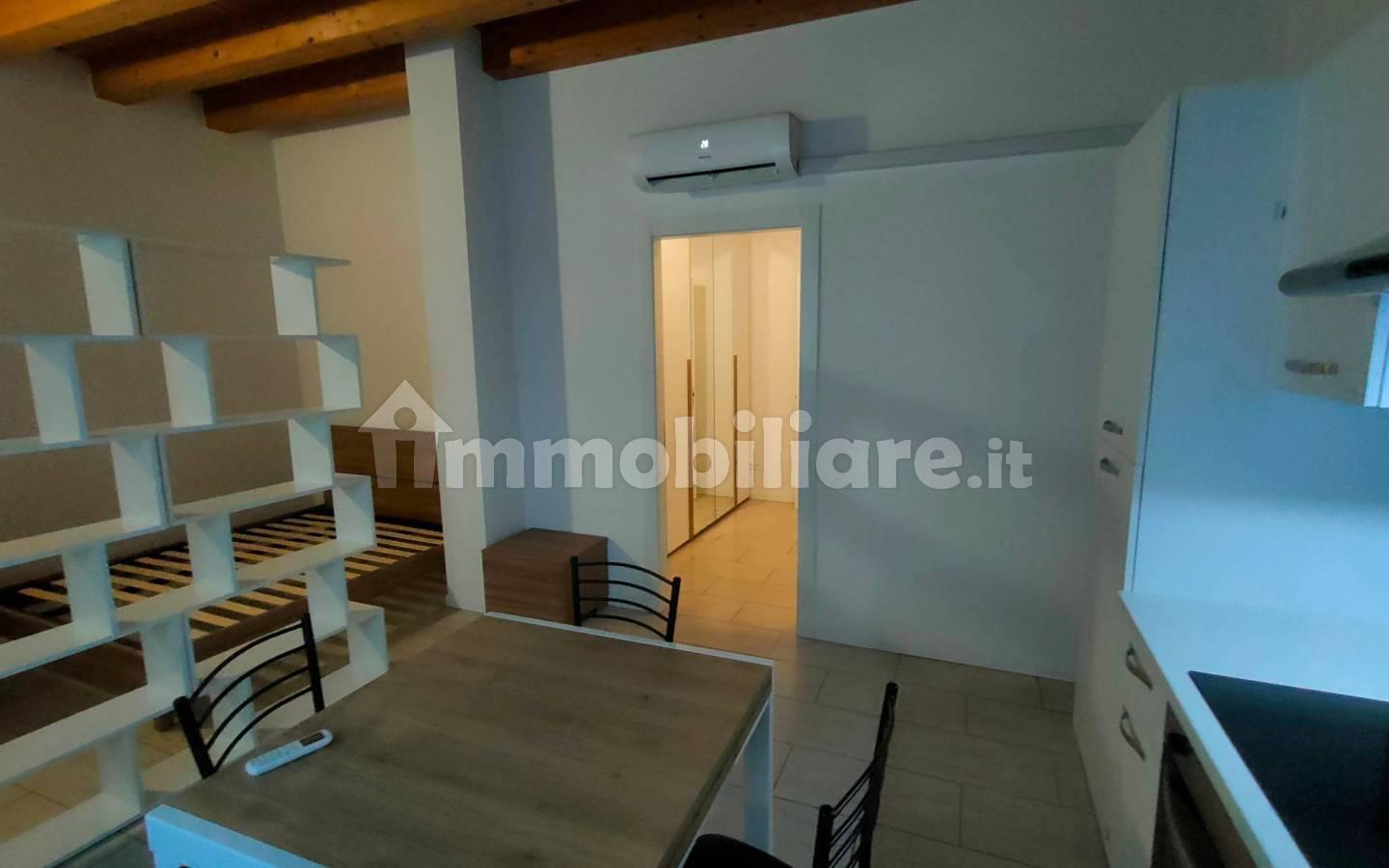 Monolocale nuovo, su più livelli, Centro, Cerea