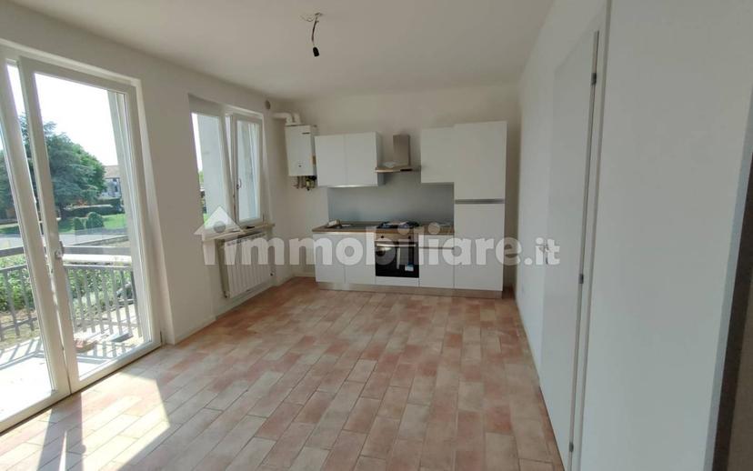 Monolocale ottimo stato, su più livelli, Centro, Casaleone — foto 6 di 7