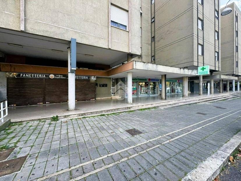 Trilocale via Aldo Moro 23, Centro, Cisterna di Latina — foto 9 di 27
