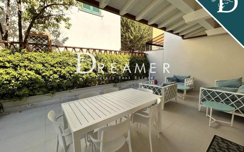 Appartamento in villa via Piave, 18, Centro, Forte dei Marmi — foto 22 di 23