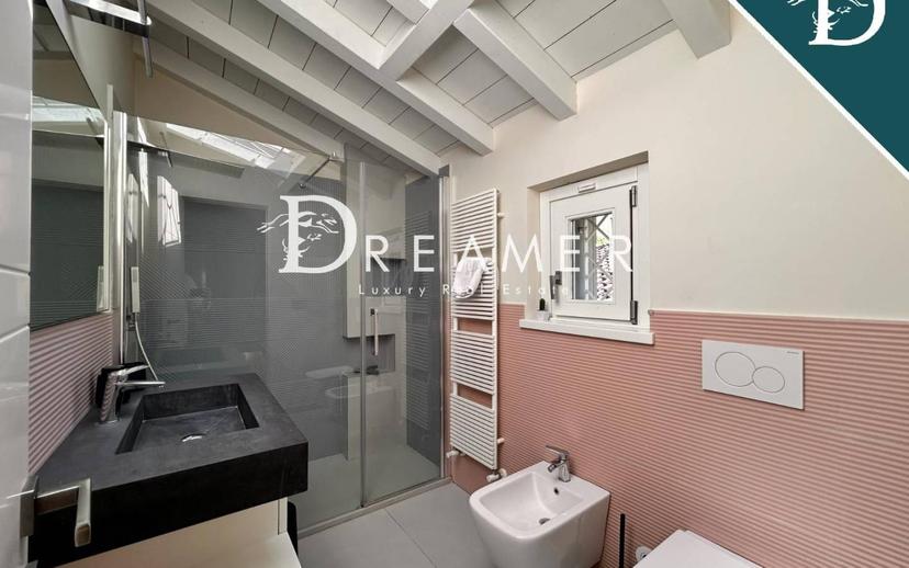 Appartamento in villa via Piave, 18, Centro, Forte dei Marmi — foto 8 di 23