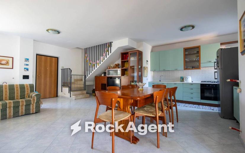 Villa a schiera piazza del Sole, 3, Montepaone Lido, Montepaone — foto 20 di 45