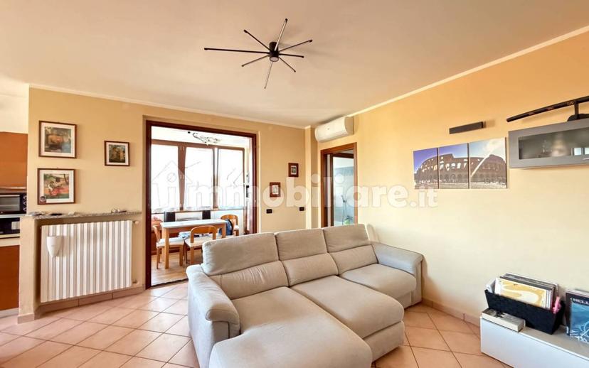 Trilocale corso Roma 2, Centro, Cilavegna — foto 3 di 22