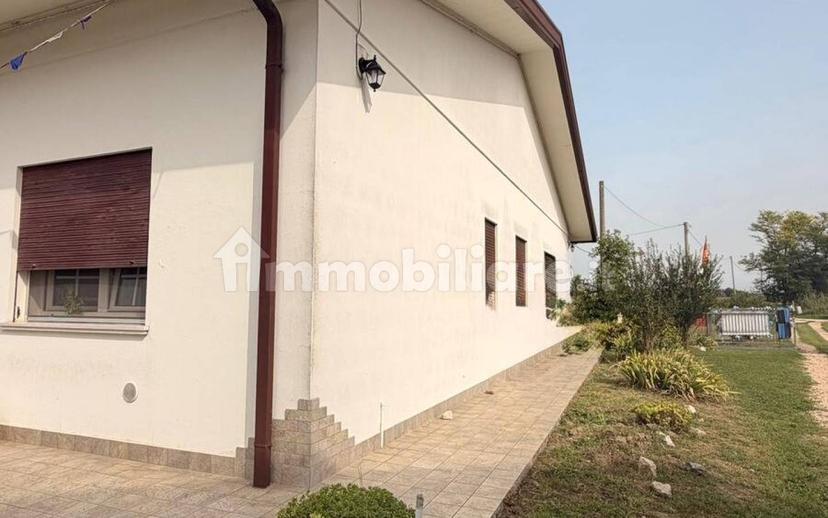 Villa unifamiliare Località Basson, Corbola — foto 9 di 31