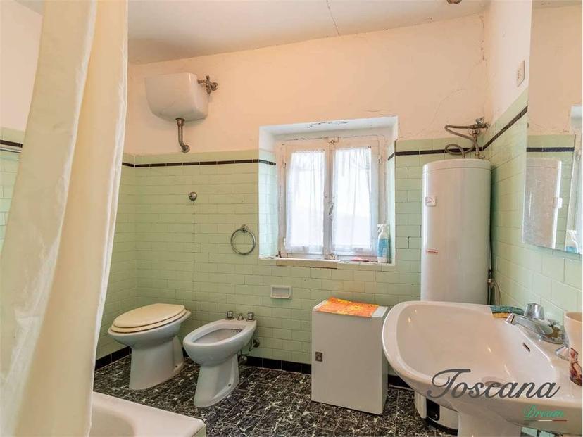 Appartamento via Alduino Barlettai, 25, Gerfalco, Montieri — foto 5 di 33