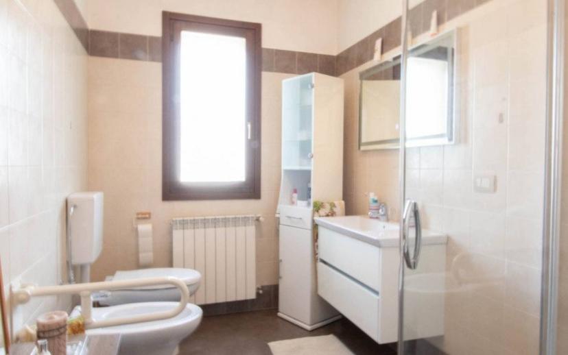 Trilocale via Giovanni e Ludovico Leoni 23, Cibeno, Carpi — foto 6 di 12