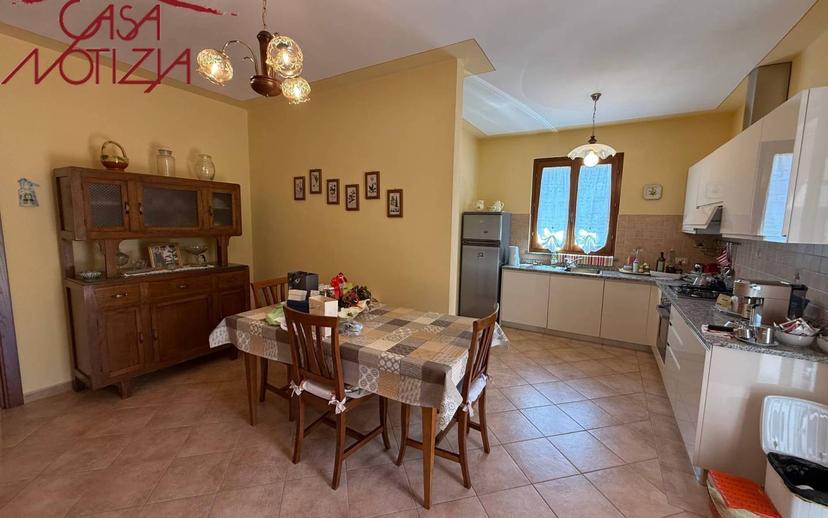 Villa unifamiliare, ottimo stato, 140 m², Vorno, Capannori — foto 18 di 32