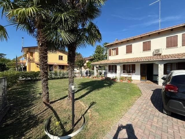 Villa bifamiliare via Giovanni Battista Cicogna, Ponzano, Ponzano Veneto — foto 3 di 13