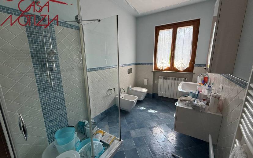Villa unifamiliare, ottimo stato, 140 m², Vorno, Capannori — foto 11 di 32
